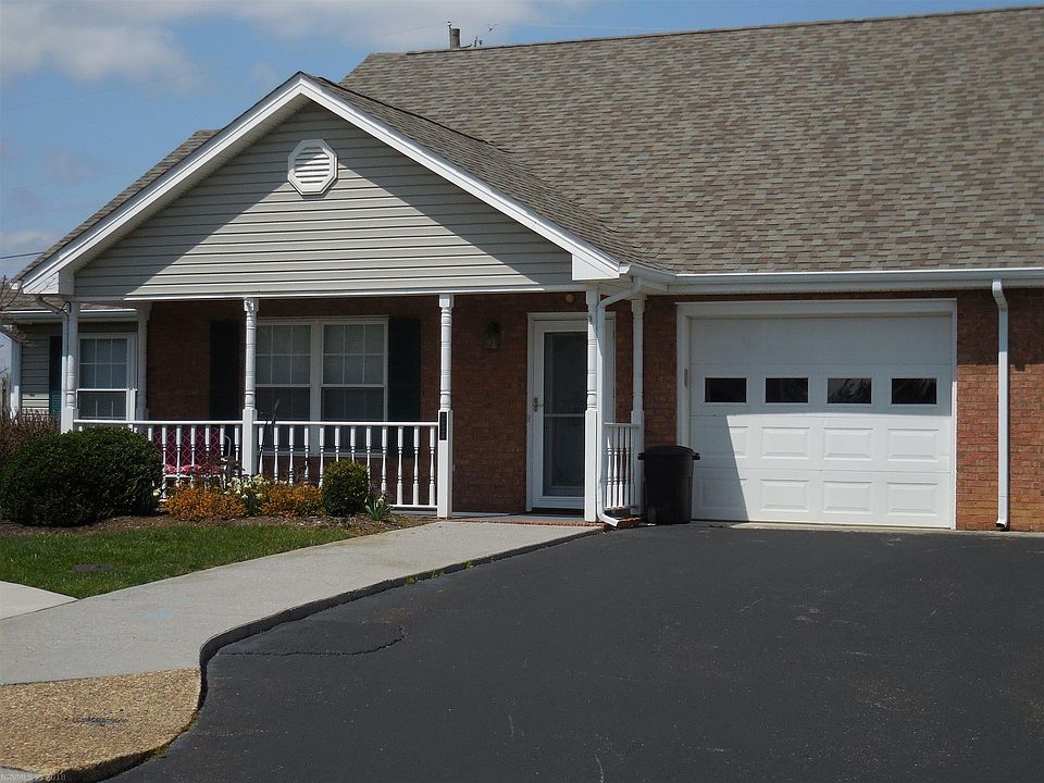 1st image of 233 Wheatland Ct