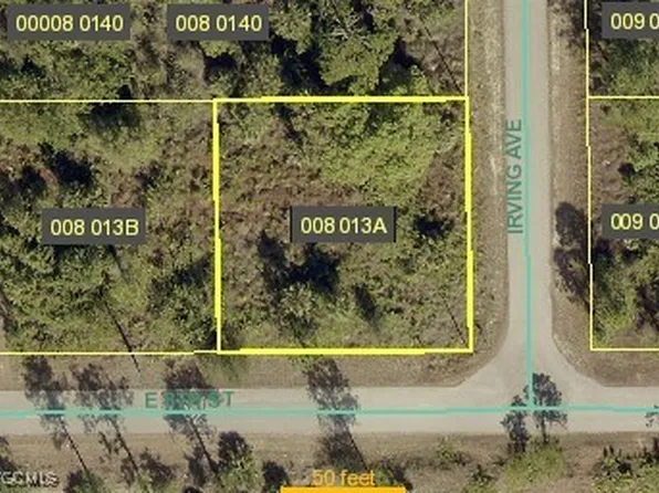 4207 E 8th St, Lehigh Acres, FL 33972