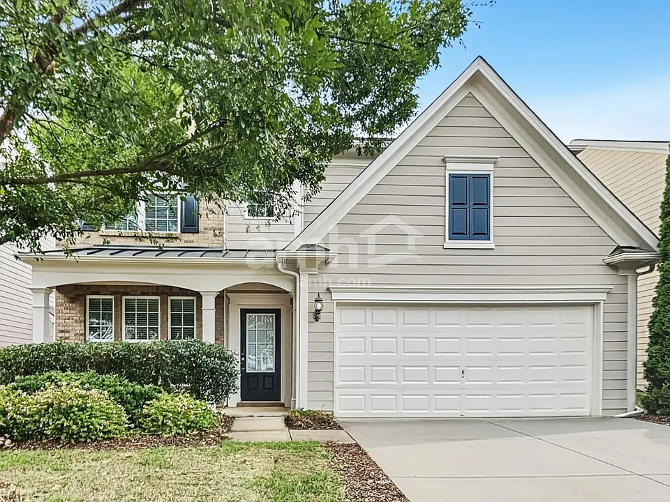 818 Poplar Ter