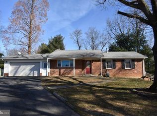 6901 Muncaster Mill Rd, Derwood, MD 20855