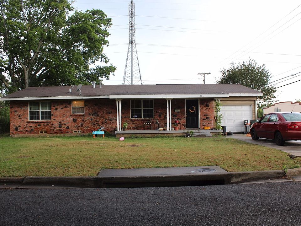 1st image of 3913 London Ln