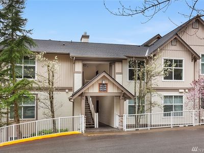 23420 SE Black Nugget Rd UNIT A302, Issaquah, WA, 98029