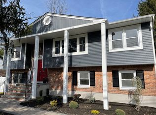 63 Rose Rd, West Nyack, NY 10994