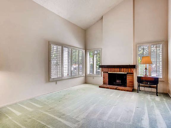 4th image of 5578 Tortuga Ct
