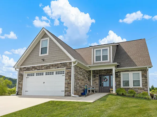 2212 Cristopher Ct, Morristown, TN 37814