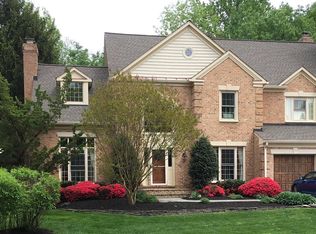 9417 Braymore Cir, Fairfax Station, VA 22039