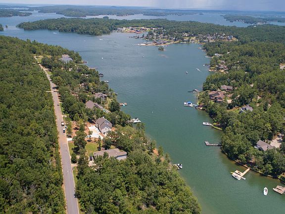 2nd image of 636 Long Branch Dr
