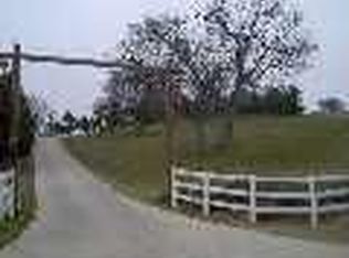 23671 Reindeer Dr, Tehachapi, CA 93561