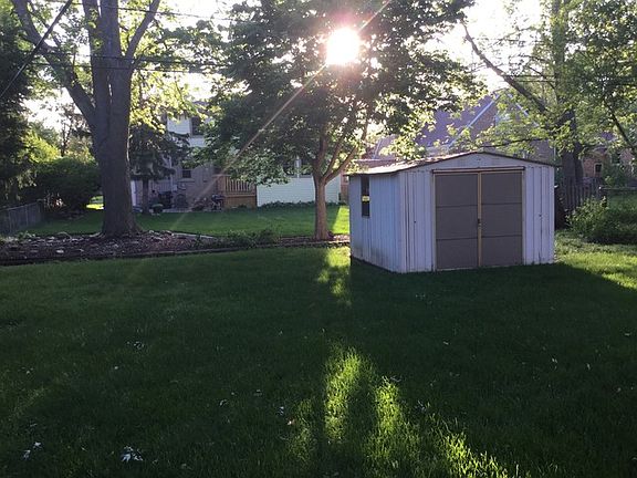 3rd image of 18642 Gladville Ave