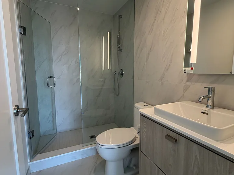 858 Dupont St #721 — Photo 12