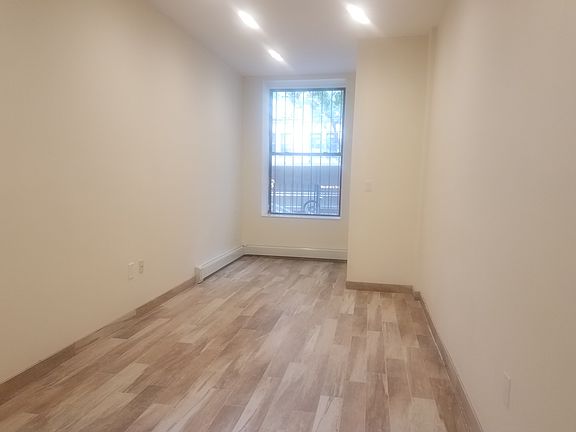 2nd image of 246 W 106th St #1P