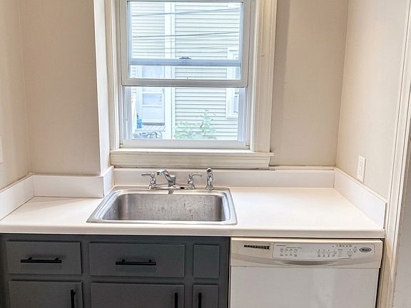 2nd image of 219 Brown St #1