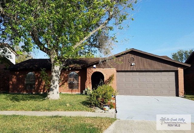 1st image of 431 Whitewing Dr