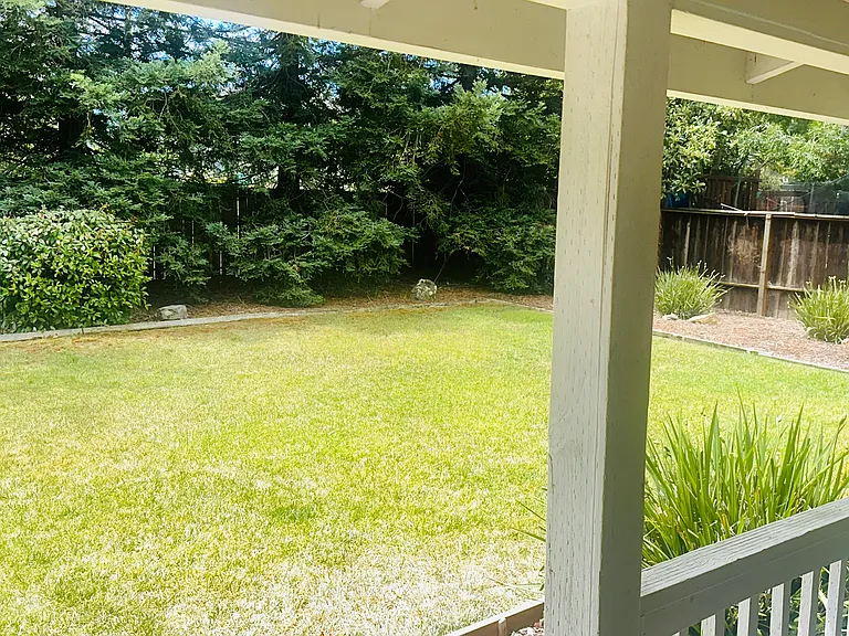 1588 Geary Rd — Photo 5