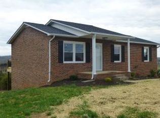 244 Ridgecrest Rd, Jonesborough, TN 37659
