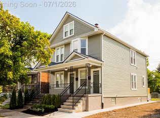 2160 Holcomb St, Detroit, MI 48214