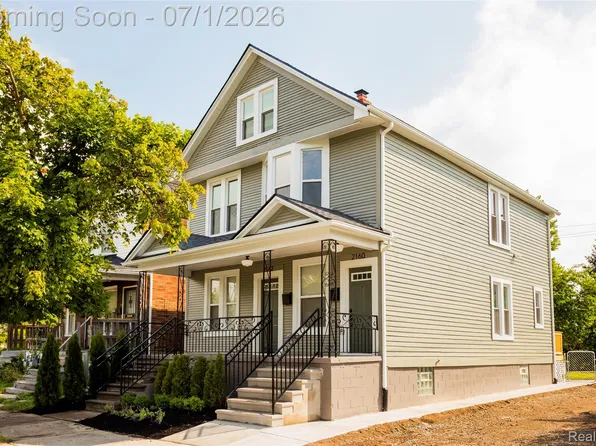 2160 Holcomb St, Detroit, MI 48214