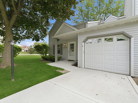 4th image of 2456 Bridgewater Dr