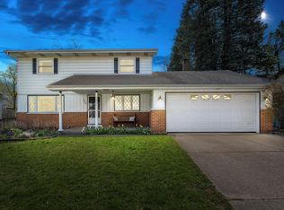 2326 Ribourde Dr, South Bend, IN 46628