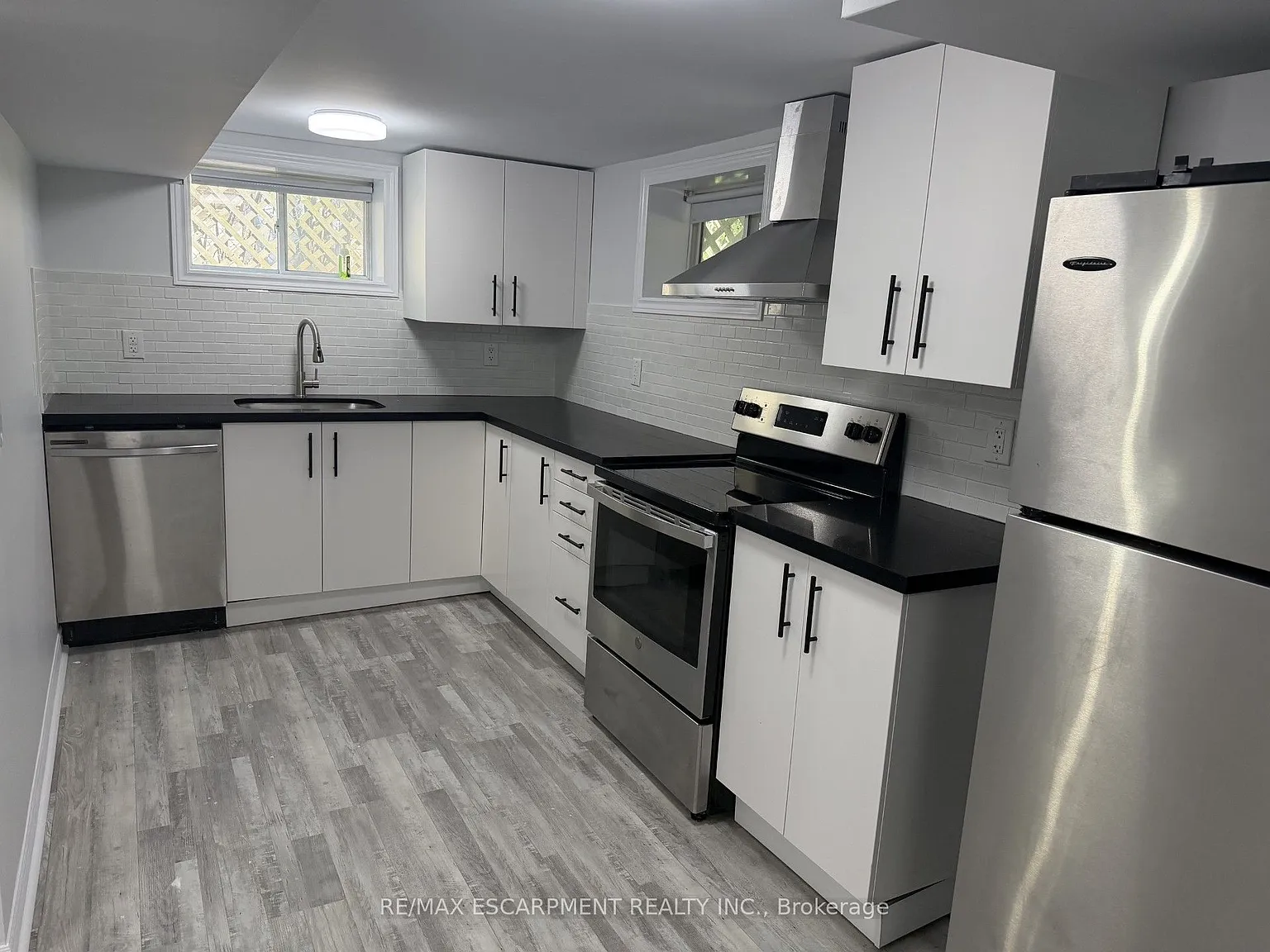 2 bed, $1,850 — Photo 2