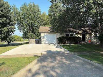 2802 SE Glenside Ct, Topeka, KS, 66605