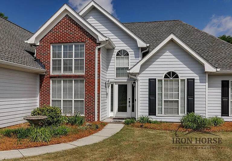 379 Beech Hollow Trl — Photo 36
