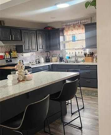 4th image of 510 Johns Hopkins Dr
