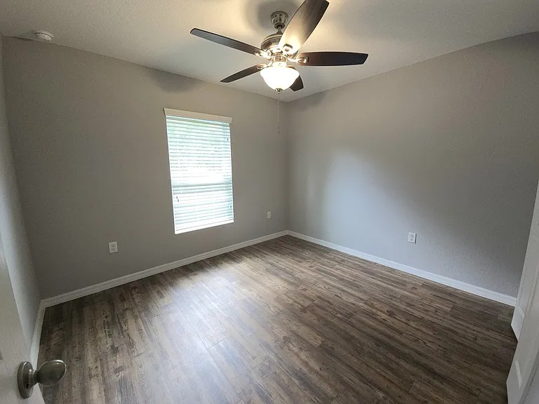 13775 SW 43rd Cir — Photo 11
