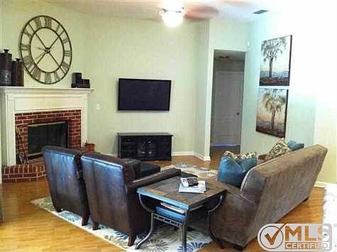 2nd image of 258 Thornberg Dr #2
