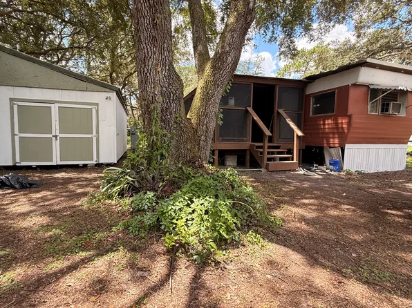 35132 Baxley Dr, Dade City, FL 33523