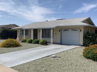10041 W Coggins Dr, Sun City, AZ 85351