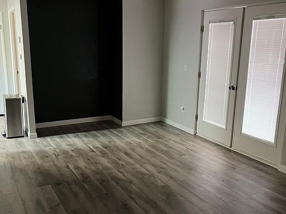 5th image of 1643 De Angelis Ave