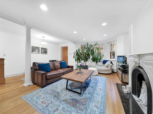 561 5th St APT 1, Brooklyn, NY 11215