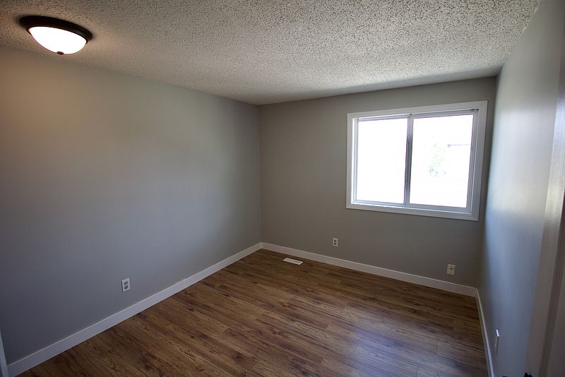 Fort Saskatchewan Townhouse for rent - 3 Bedrooms — photo 20