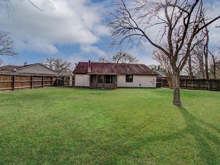 113 Wood Hollow Dr — Photo 23