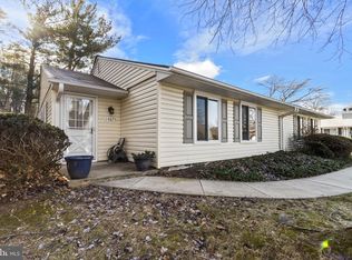 14675 Kelmscot Dr #233-B, Silver Spring, MD 20906