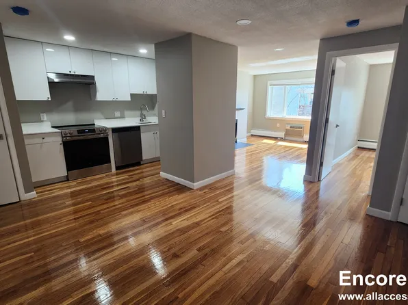 48 Evergreen St #4, Jamaica Plain, MA 02130