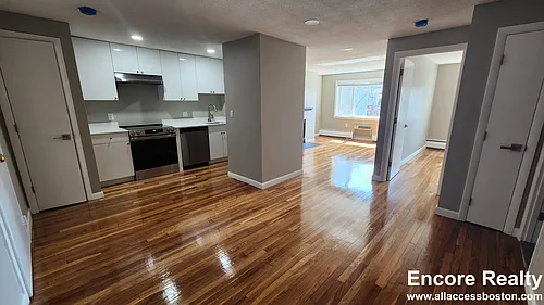 48 Evergreen St #4 Photo 1