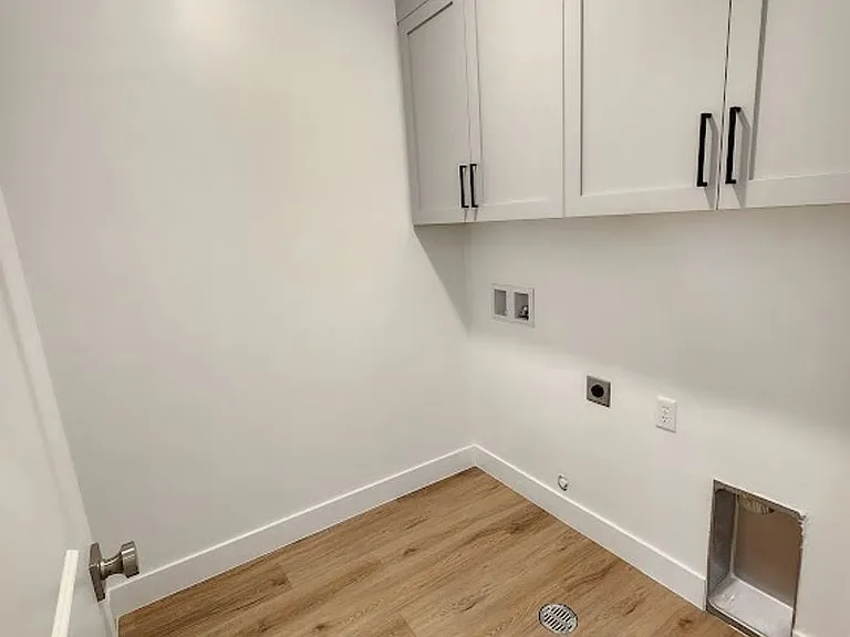 2649 E Wake Forest Ln — Photo 25