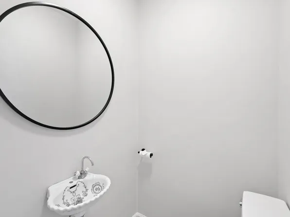 76 Hackensack Plank Road image 26 of 44