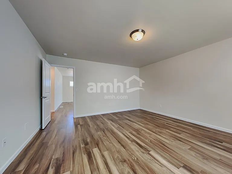 9016 NE 165th Ave — Photo 11