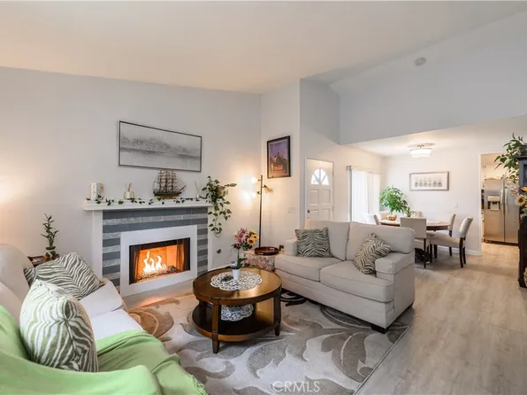 630 Springbrook N #6, Irvine, CA 92614