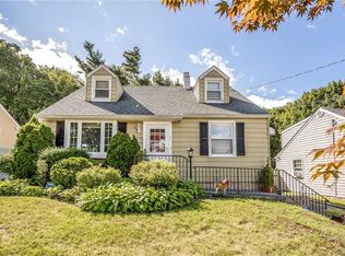 17 Remsen Cir, Yonkers, NY 10710