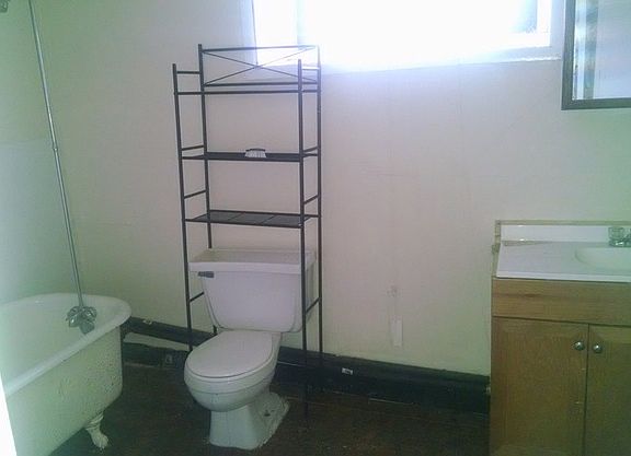 5th image of 1343 S 52nd St