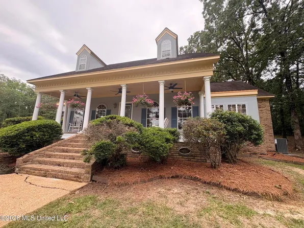 100 Chance Cv, Brandon, MS 39047