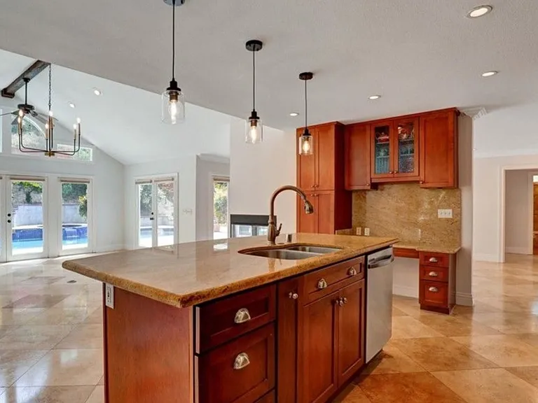 28912 Aloma Ave — Photo 9