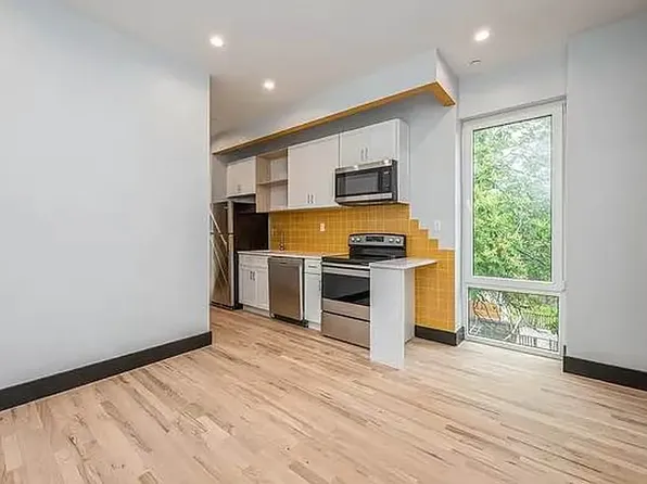 (undisclosed Address), Bronx, NY 10460