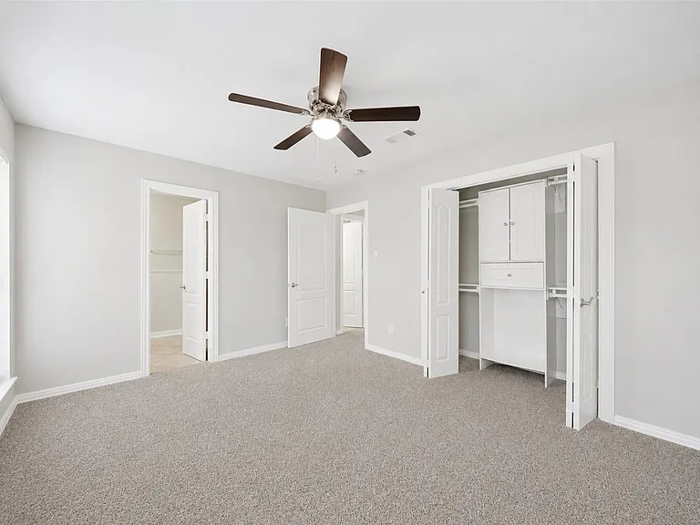 16310 Emberwood Dr — Photo 33