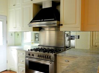 6624 Forest Ave STE 1RR, Ridgewood, NY 11385