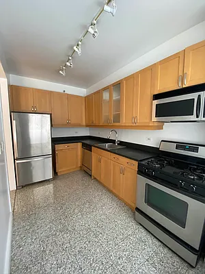 Rented by Park River | media 6